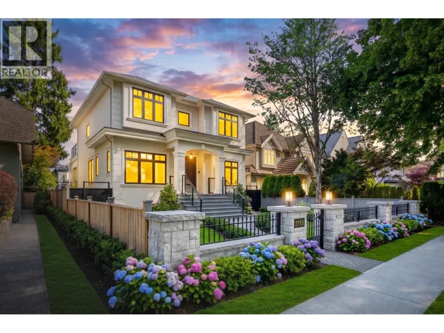 2755 W 38TH AVENUE, Vancouver, British Columbia V6N2W8