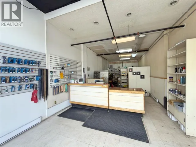 325B 17 Avenue SW, Calgary, Alberta T2S0A5