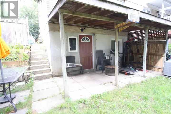 BSMT - 33 PARSELL SQUARE, Toronto (Malvern), Ontario M1B2A5