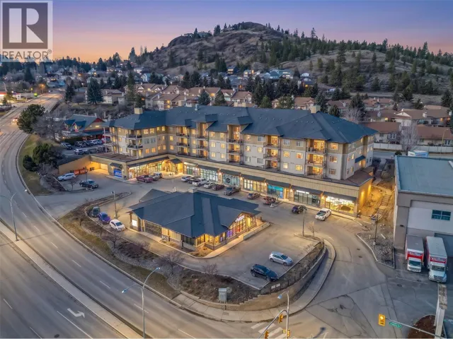 1390 HILLSIDE Drive Unit# 305, Kamloops, British Columbia V2E0A6
