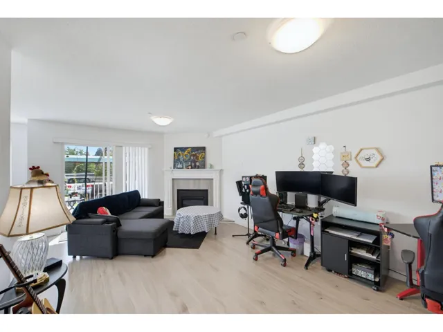 102 7265 HAIG STREET, Mission, British Columbia V2V6N3