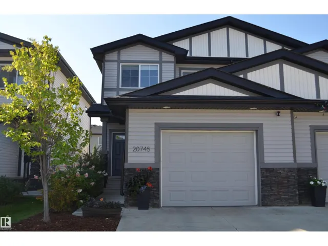 20745 99A AV NW, Edmonton, Alberta T5T7G4