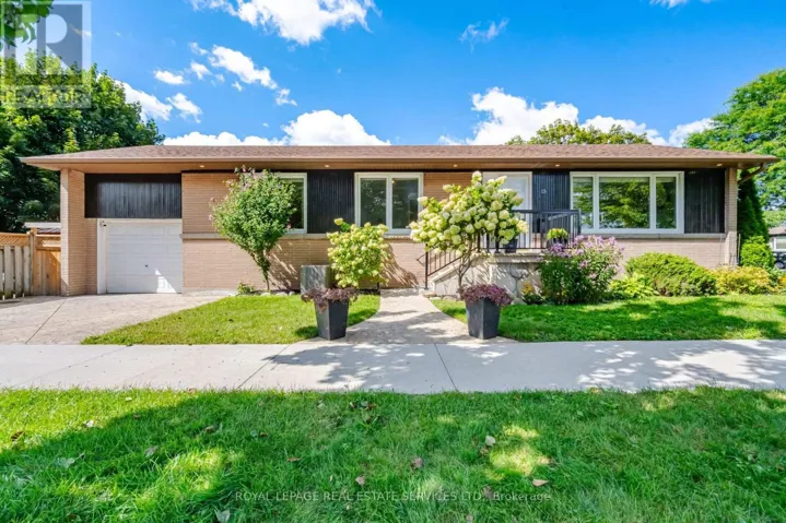 15 VELMA DRIVE, Toronto (Stonegate-Queensway), Ontario M8Z2N2