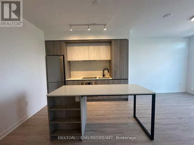 808 - 2495 EGLINTON AVENUE W, Mississauga (Central Erin Mills), Ontario L5M2T2