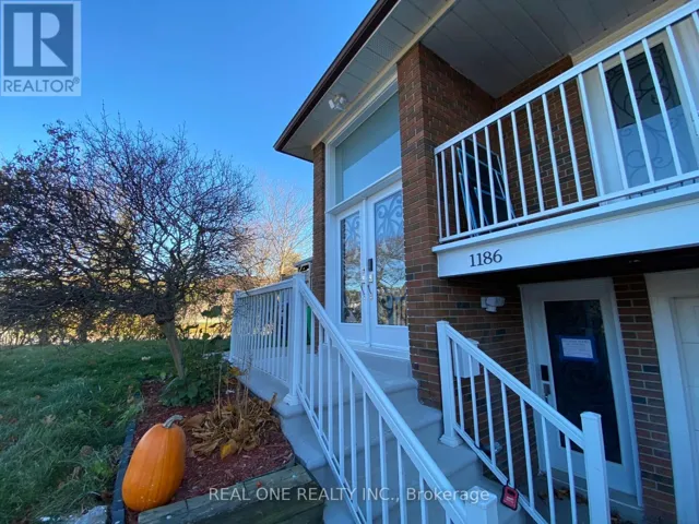 ROOM U1 - 1186 SHADELAND DRIVE, Mississauga (Erindale), Ontario L5C1P4
