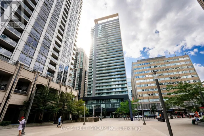709 - 770 BAY STREET, Toronto (Bay Street Corridor), Ontario M5G0A6