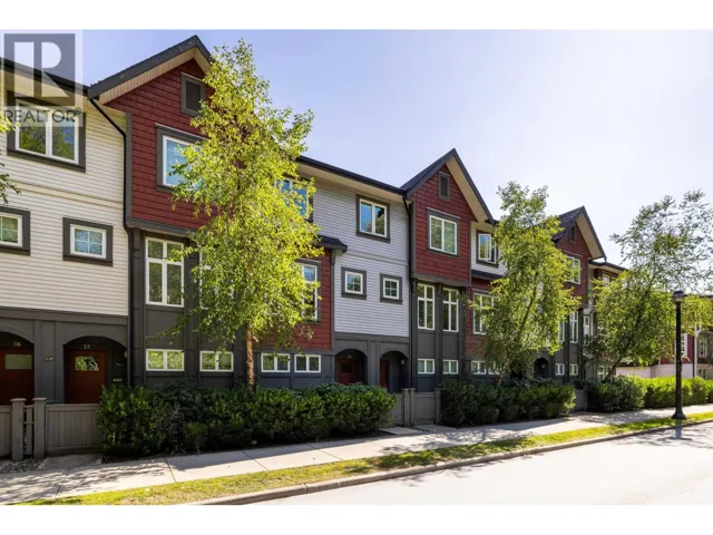 38 4588 DUBBERT STREET, Richmond, British Columbia V6X0M1