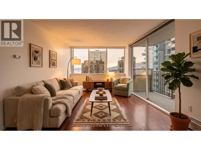 1504 1251 CARDERO STREET, Vancouver, British Columbia V6G2H9