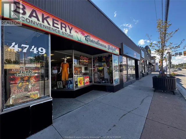 4739-4749 WYANDOTTE STREET East, Windsor, Ontario N8Y1H8