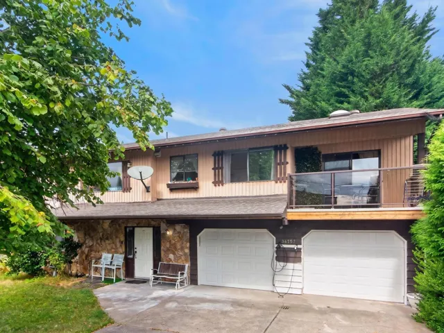 34757 MOFFAT AVENUE, Mission, British Columbia V2V6R6