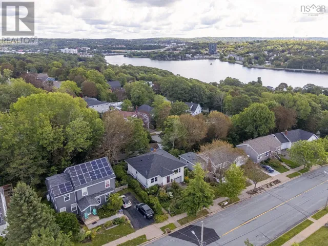 24 Crichton Park Road, Dartmouth, Nova Scotia B3A2N8