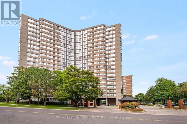 2002 - 40 RICHVIEW ROAD, Toronto (Humber Heights), Ontario M9A5C1