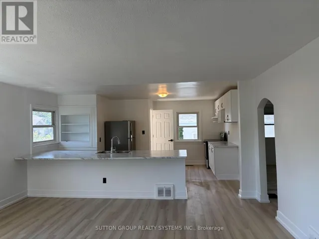 30 PERRY AVENUE, Brighton, Ontario K0K1H0