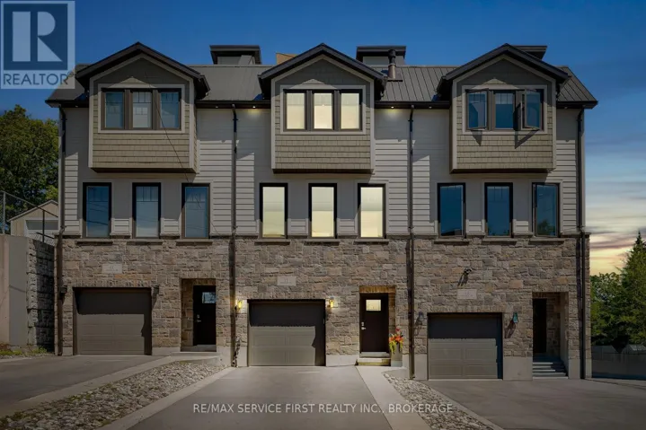 15 GRANGE STREET, Kingston (Central City West), Ontario K7M2J5