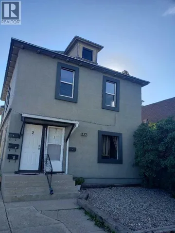 137 14 Street N, Lethbridge, Alberta T1H2V6