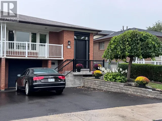 17 CABANA DRIVE, Toronto (Humber Summit), Ontario M9L1L1