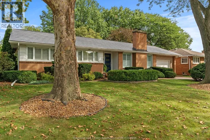 730 Champlain DRIVE, Windsor, Ontario N9E1M5