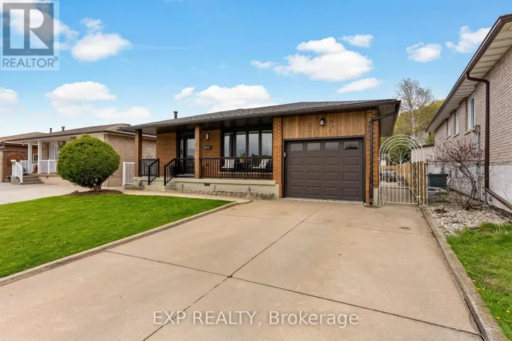 142 MARCELLA CRESCENT, Hamilton (Gershome), Ontario L8K6G3