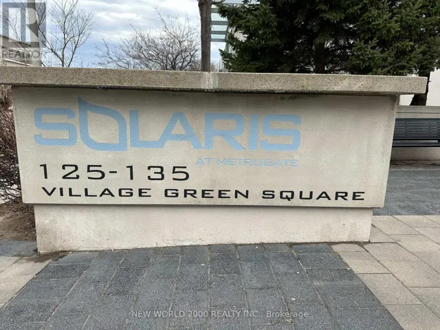 3725 - 135 VILLAGE GREEN SQUARE, Toronto (Agincourt South-Malvern West), Ontario M1S0G4