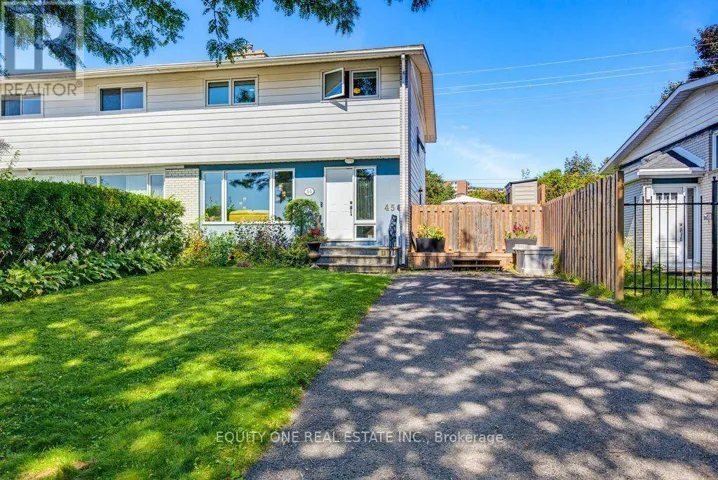 45 SOUTHVIEW CRESCENT, Ottawa, Ontario K2E5R4