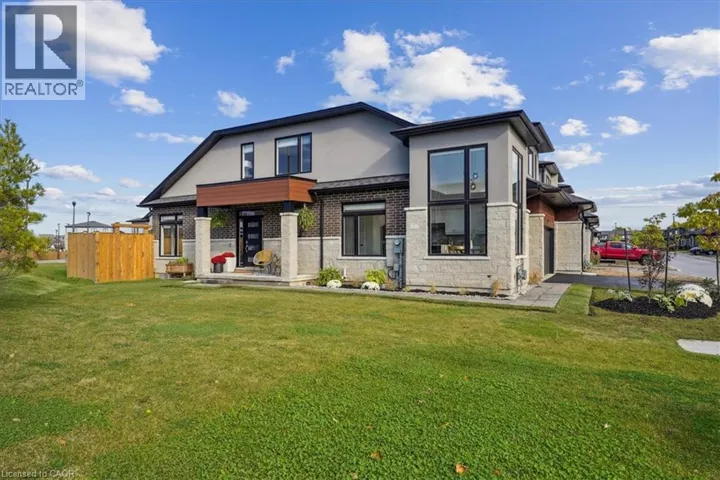 52 WELCH Lane, Hamilton, Ontario L9C0G1