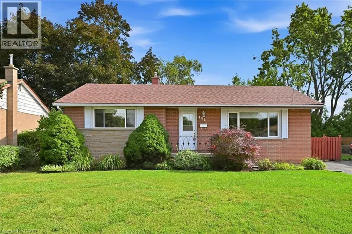 185 EUSTON Road, Burlington, Ontario L7L4V7