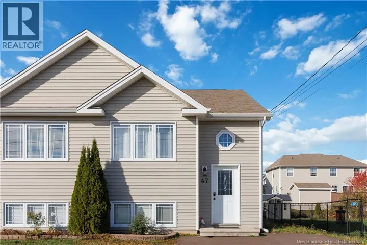 47 Nugent, Dieppe, New Brunswick E1A0S7