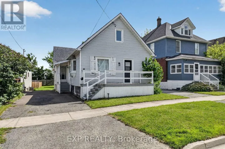 45 PHIPPS STREET, Fort Erie (Central), Ontario L2A2V3