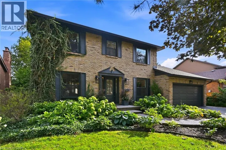 51 CHATTERSON Drive, Ancaster, Ontario L9G1B6