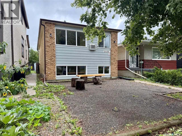A/B 2123 Reynolds STREET, Regina, Saskatchewan S4N3N2