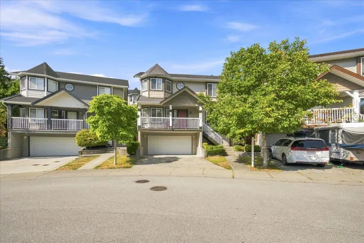 20503 66B AVENUE, Langley, British Columbia V2Y2X9