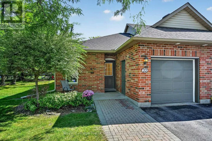 21 - 22 CHARLES COURT, Selwyn, Ontario K0L2H0