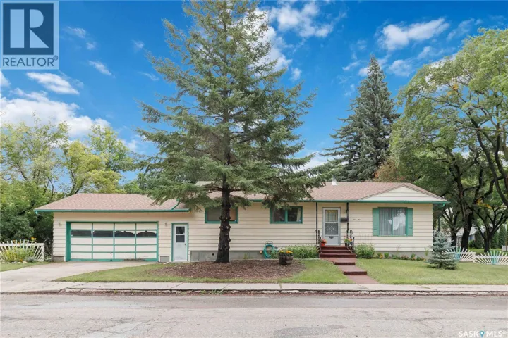 201 Elm STREET, Saskatoon, Saskatchewan S7J0G8
