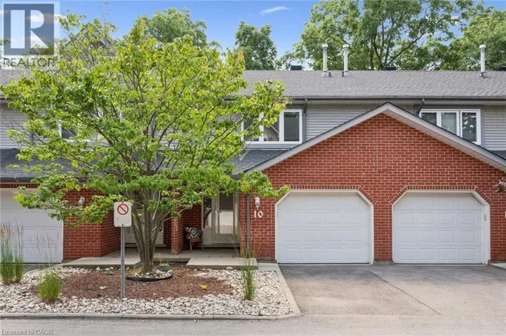 89 WOOLWICH Street Unit# 10, Waterloo, Ontario N2K1S5
