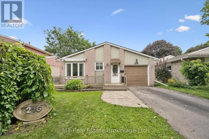 216 PARKSIDE DRIVE E, Centre Wellington (Fergus), Ontario N1M3E8