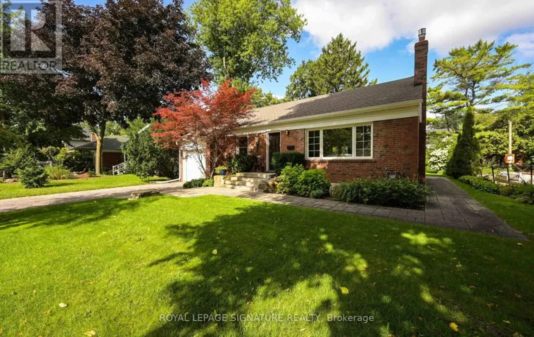 903 JOHNATHAN DRIVE, Mississauga (Lakeview), Ontario L4Y1J7