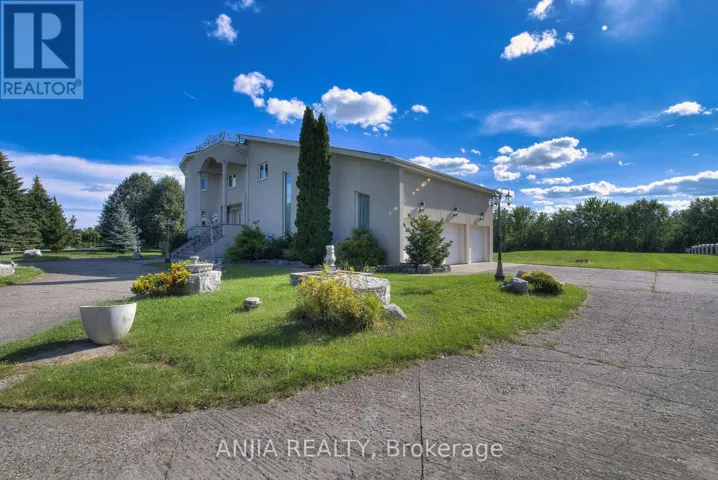 44 BELLINI AVENUE, Brampton (Toronto Gore Rural Estate), Ontario L6P0E2