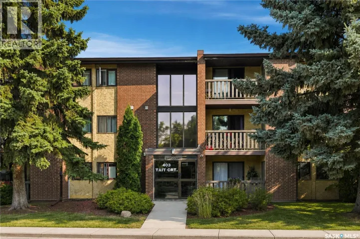 212 403 Tait COURT, Saskatoon, Saskatchewan S7H5L3