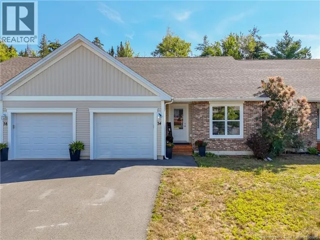 34 Carding Way, Fredericton, New Brunswick E3A5X5
