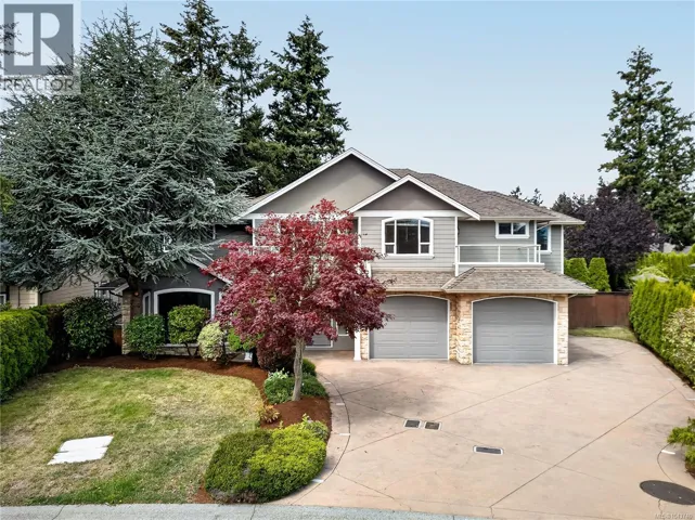 4982 La Quinta Pl, Saanich, British Columbia V8W3G9