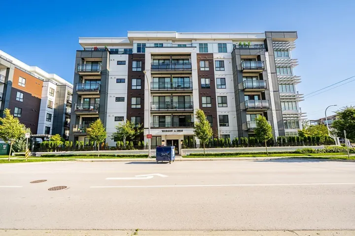 A114 20838 78B AVENUE, Langley, British Columbia V2Y3M1