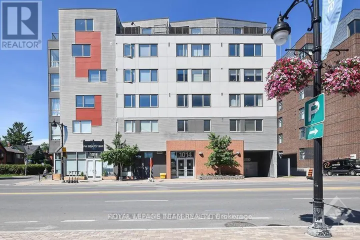 1014 BANK STREET, Ottawa, Ontario K1S3W8