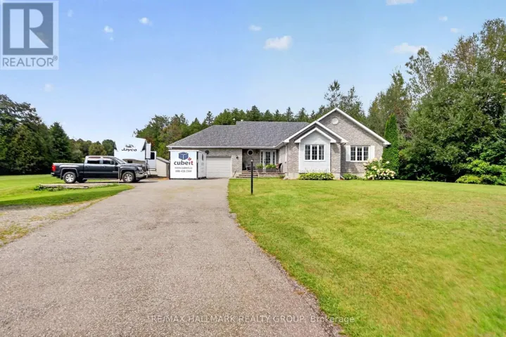 8251 RANITA CRESCENT, Ottawa, Ontario K0A2P0