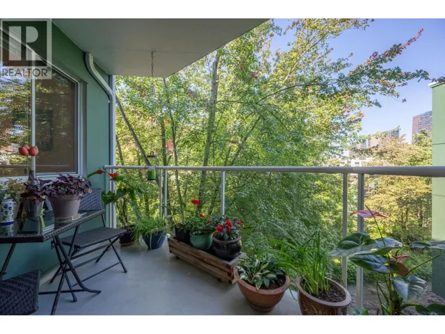 508 1508 MARINER WALK, Vancouver, British Columbia V6J4X9