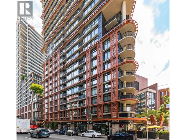 2102 128 W CORDOVA STREET, Vancouver, British Columbia V6B0E6