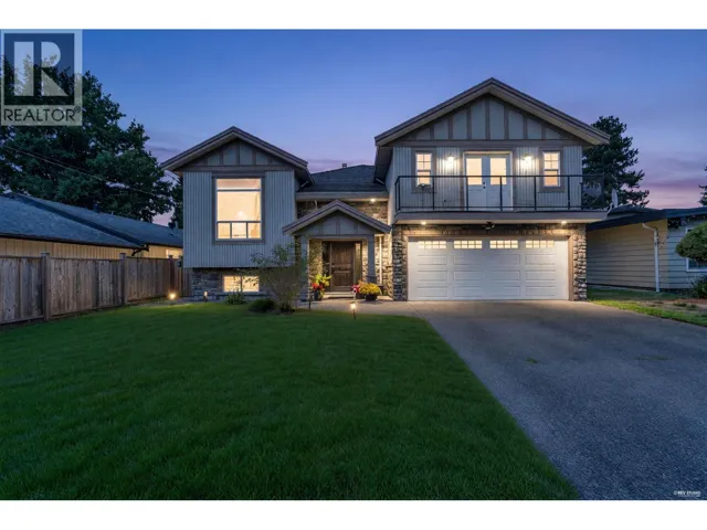 5325 GILPIN STREET, Burnaby, British Columbia V5G2H8
