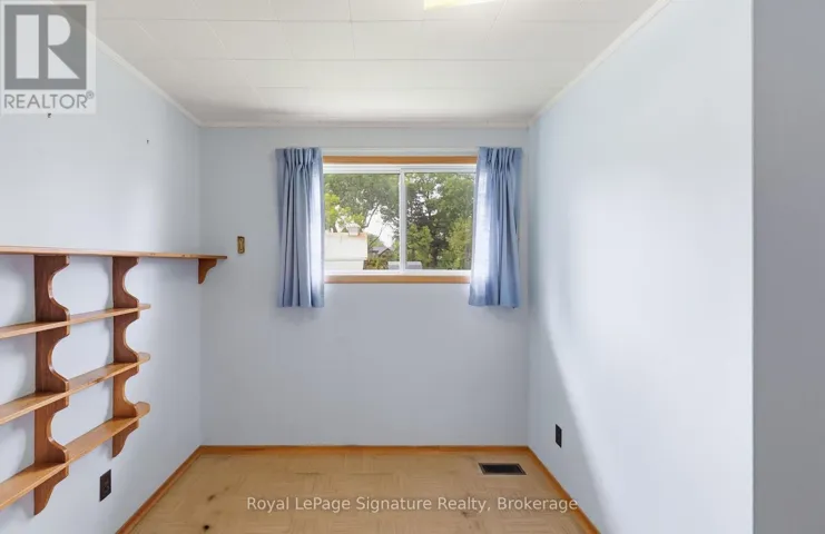 780