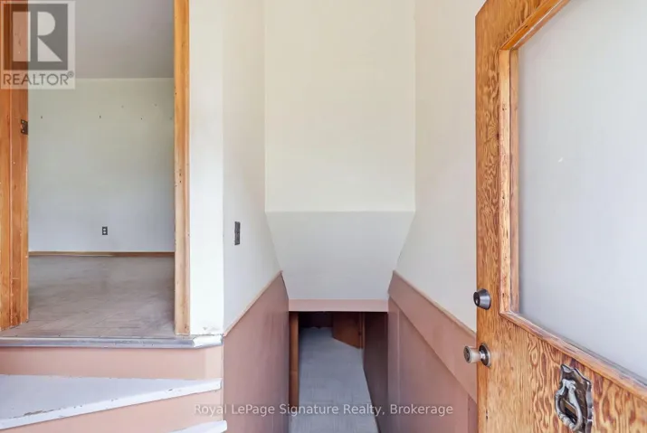 780