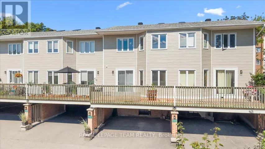 1137 CHIMNEY HILL WAY, Ottawa, Ontario K1J8Z7