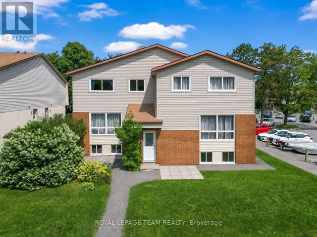 38A FORESTER CRESCENT, Ottawa, Ontario K2H8Y2